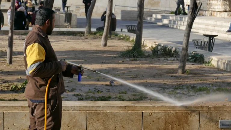 Industrial Cleaning Chemical Cleaning High Pressure Washer